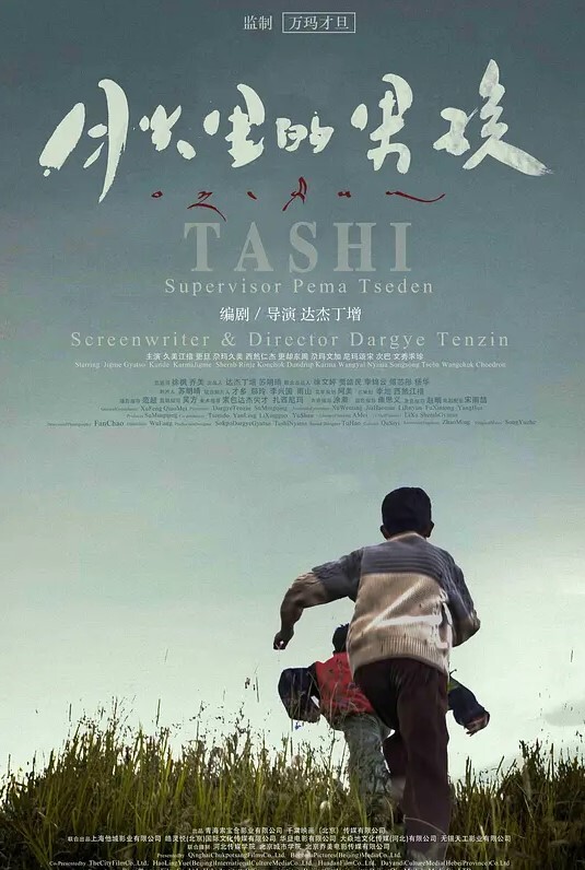 风韵的黑丝情趣荡妇喜欢交换香槟和口水热心的漂亮女士用唾液舔他的湿鸡巴 - 华人吃瓜网在线观看